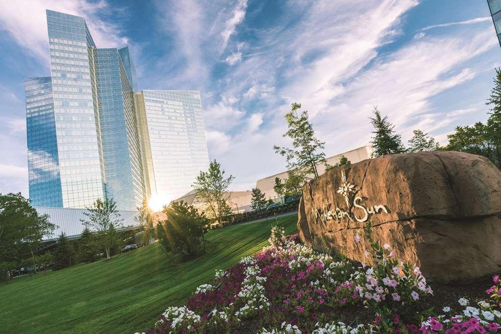 Mohegan Sun Hotel Ънкасвил Екстериор снимка