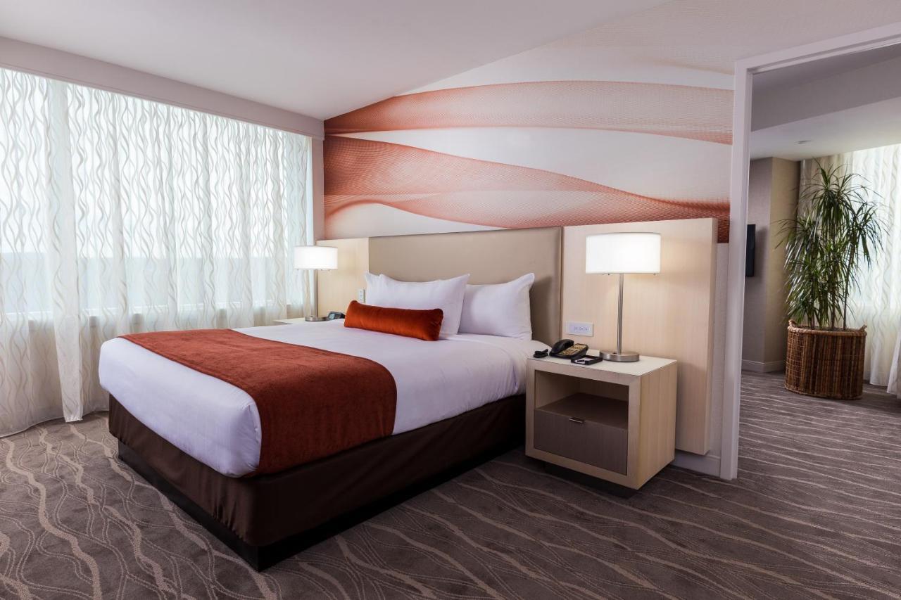 Mohegan Sun Hotel Ънкасвил Екстериор снимка